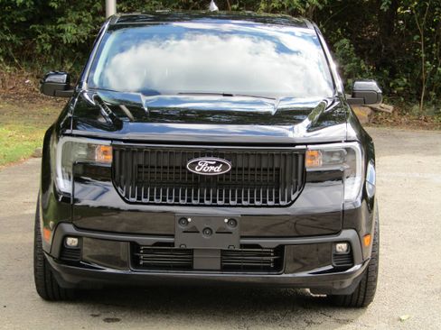 New 2025 Ford Maverick Lobo image 7