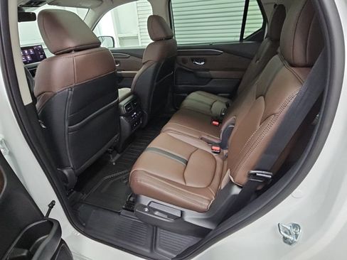 New 2026 Honda Pilot Touring image 32