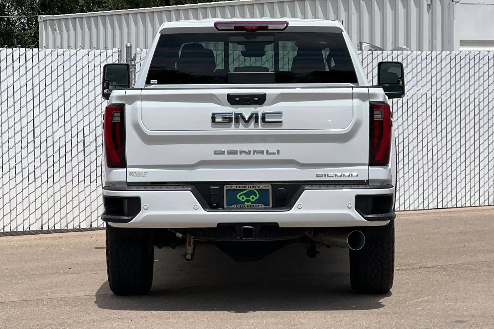 Used 2025 GMC Sierra 2500 Denali Ultimate AWD/4WD image 5