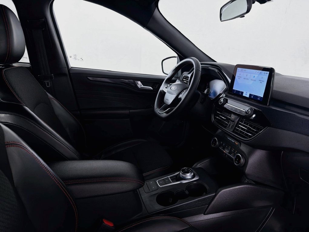 Used 2025 Ford Escape ST-Line FWD image 35