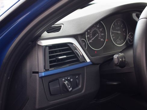 Used 2015 BMW 335i xDrive Sedan image 18