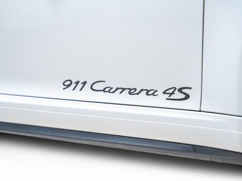 Used 2016 Porsche 911 Carrera 4S image 23
