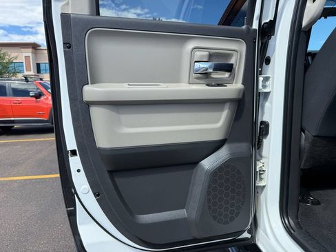 Used 2011 RAM 1500 Classic SLT w/ Protection Group AWD/4WD image 17