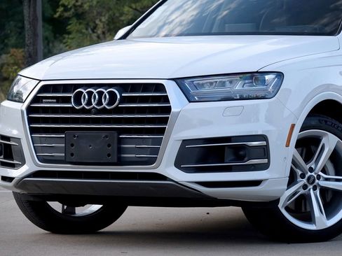 Used 2019 Audi Q7 3.0T Prestige w/ Prestige Package image 21