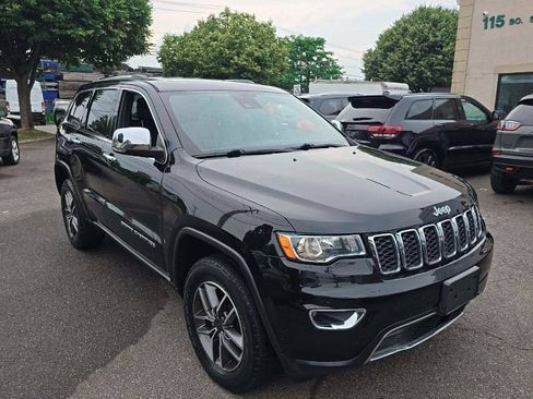 Used 2020 Jeep Grand Cherokee Limited AWD/4WD image 4