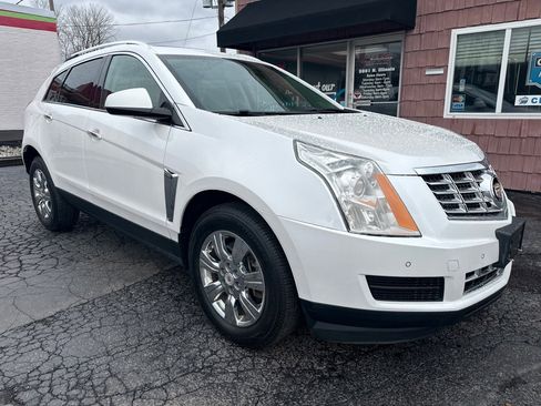Used 2016 Cadillac SRX Luxury image 1