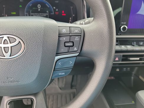Certified 2025 Toyota Camry LE FWD image 24