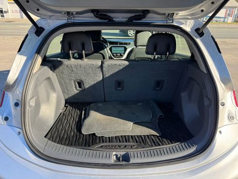 Used 2017 Chevrolet Bolt Premier w/ Driver Confidence II Package image 12