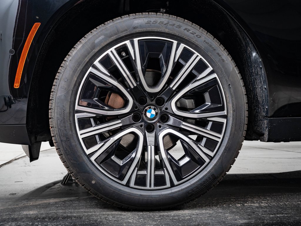 Used 2025 BMW X3 xDrive30i w/ Premium Package AWD/4WD image 13