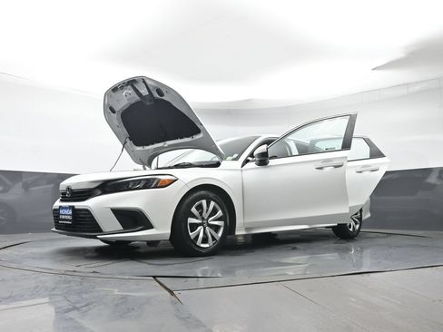 Used 2023 Honda Civic LX image 44