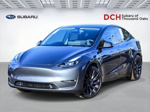 Used 2023 Tesla Model Y Performance image 1