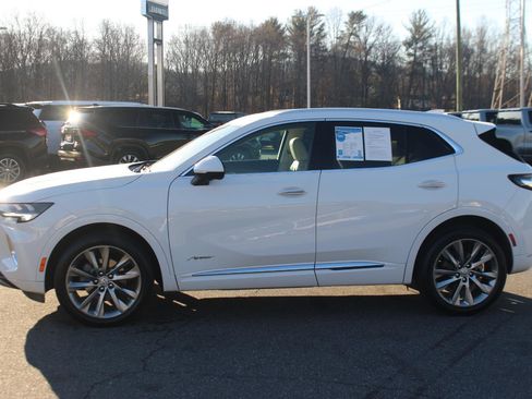 Used 2022 Buick Envision Avenir w/ Safety Package image 4