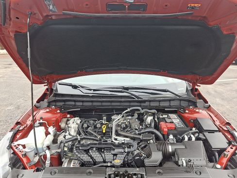 Certified 2025 Nissan Altima 2.5 SR image 27