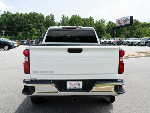 Used 2025 Chevrolet Silverado 2500 LT w/ Convenience Package AWD/4WD image 8