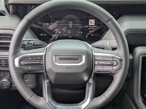 New 2026 GMC Yukon Denali AWD/4WD image 19