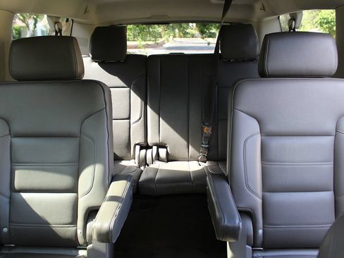 Used 2016 GMC Yukon XL Denali w/ Open Road Package AWD/4WD image 13