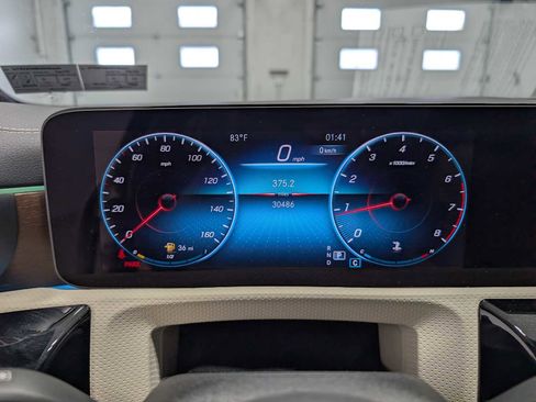 Used 2023 Mercedes-Benz CLA 250 4MATIC image 24