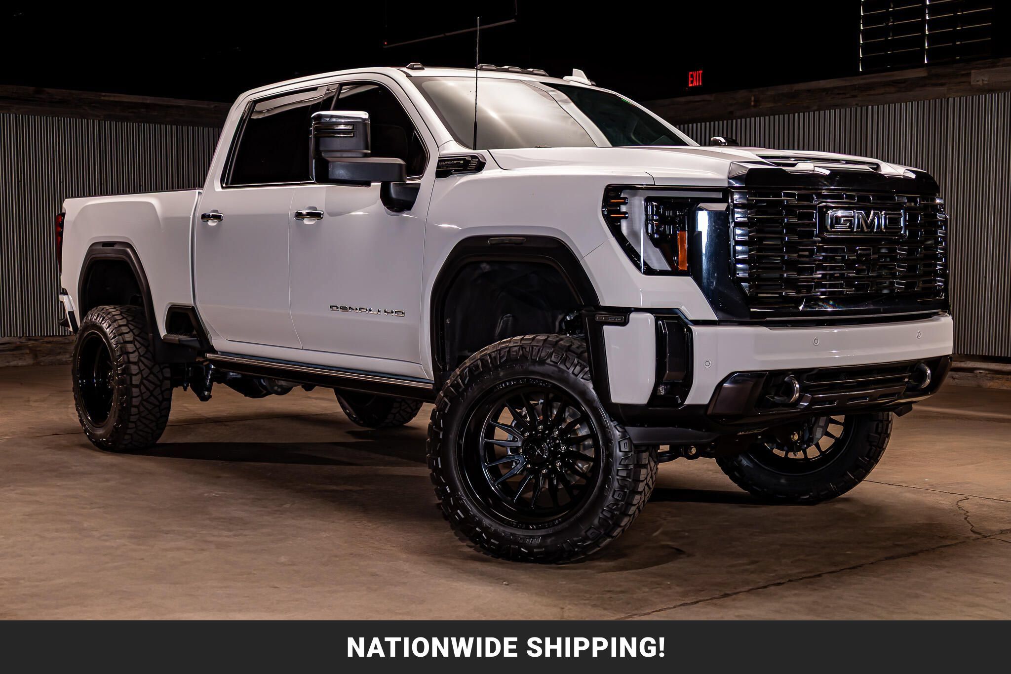 Used 2024 GMC Sierra 2500 Denali Ultimate w/ Max Trailering Package AWD/4WD image 1