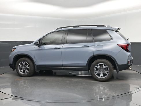 Used 2023 Honda Passport TrailSport image 10