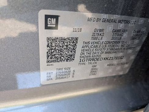 Used 2019 GMC Sierra 1500 SLT w/ SLT Premium Package AWD/4WD image 32