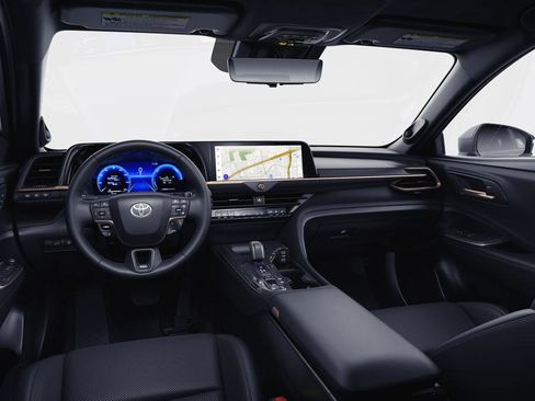 New 2026 Toyota Crown Signia w/ Advanced Technology Package image 5