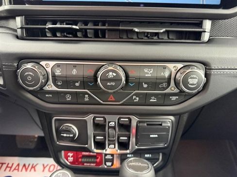 New 2026 Jeep Gladiator Rubicon AWD/4WD image 15