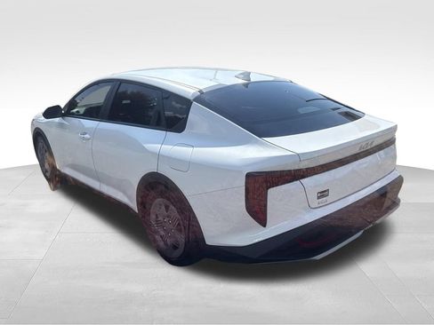 Used 2025 Kia K4 FWD image 15