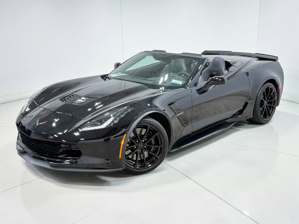 Used 2017 Chevrolet Corvette Grand Sport RWD image 1