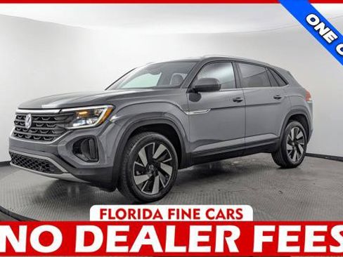 Used 2024 Volkswagen Atlas Cross Sport SE FWD image 1