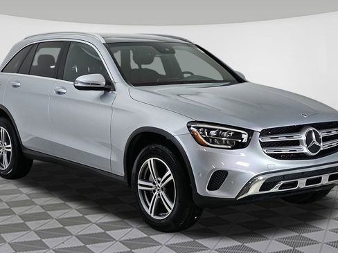 Certified 2022 Mercedes-Benz GLC 300 4MATIC w/ Premium Package Lite image 1