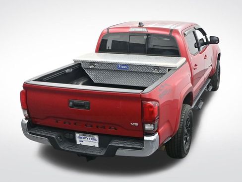 Used 2020 Toyota Tacoma SR5 image 28