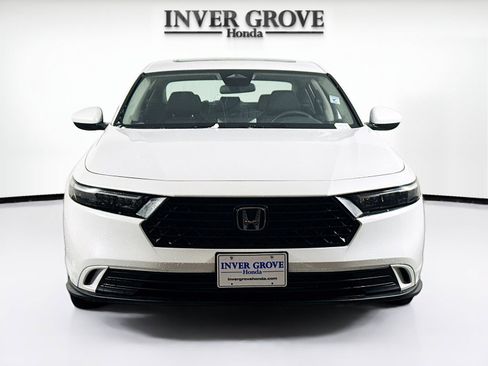 Used 2023 Honda Accord EX image 2