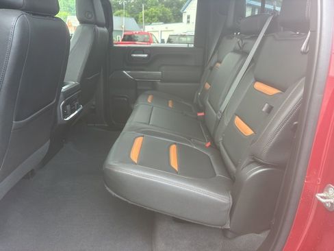 Used 2022 GMC Sierra 2500 AT4 w/ AT4 Preferred Package image 17