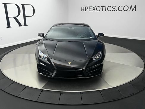 Used 2016 Lamborghini Huracan LP 580-2 RWD image 9