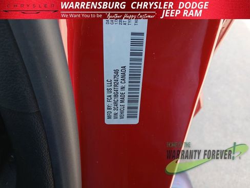 New 2026 Chrysler Pacifica Select image 11