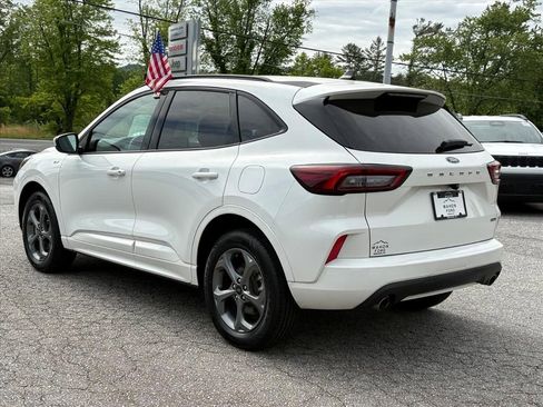 Used 2024 Ford Escape ST-Line Select AWD/4WD image 5