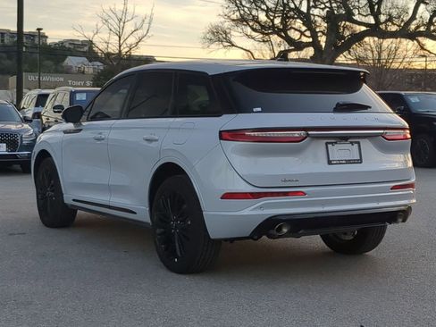 New 2025 Lincoln Corsair Premiere w/ Equipment Group 101A image 5