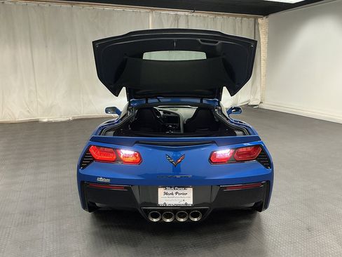 Used 2016 Chevrolet Corvette Stingray Coupe w/ 2LT Preferred Equipment Group RWD image 22