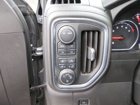 Certified 2021 Chevrolet Silverado 1500 LT Trail Boss w/ Bed Protection Package AWD/4WD image 26