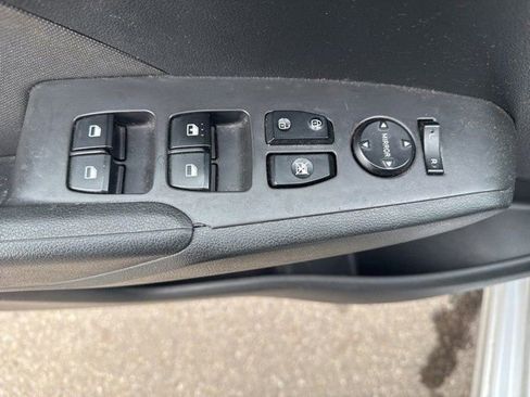 Used 2021 Hyundai Accent SE image 15