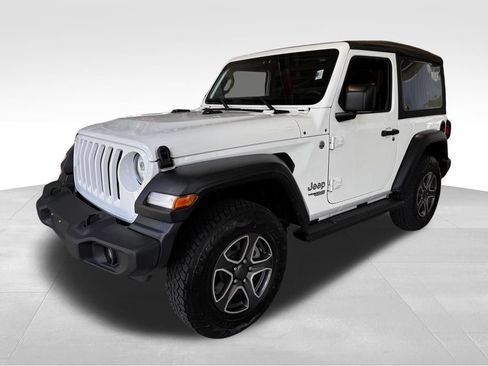 Used 2018 Jeep Wrangler Sport AWD/4WD image 2