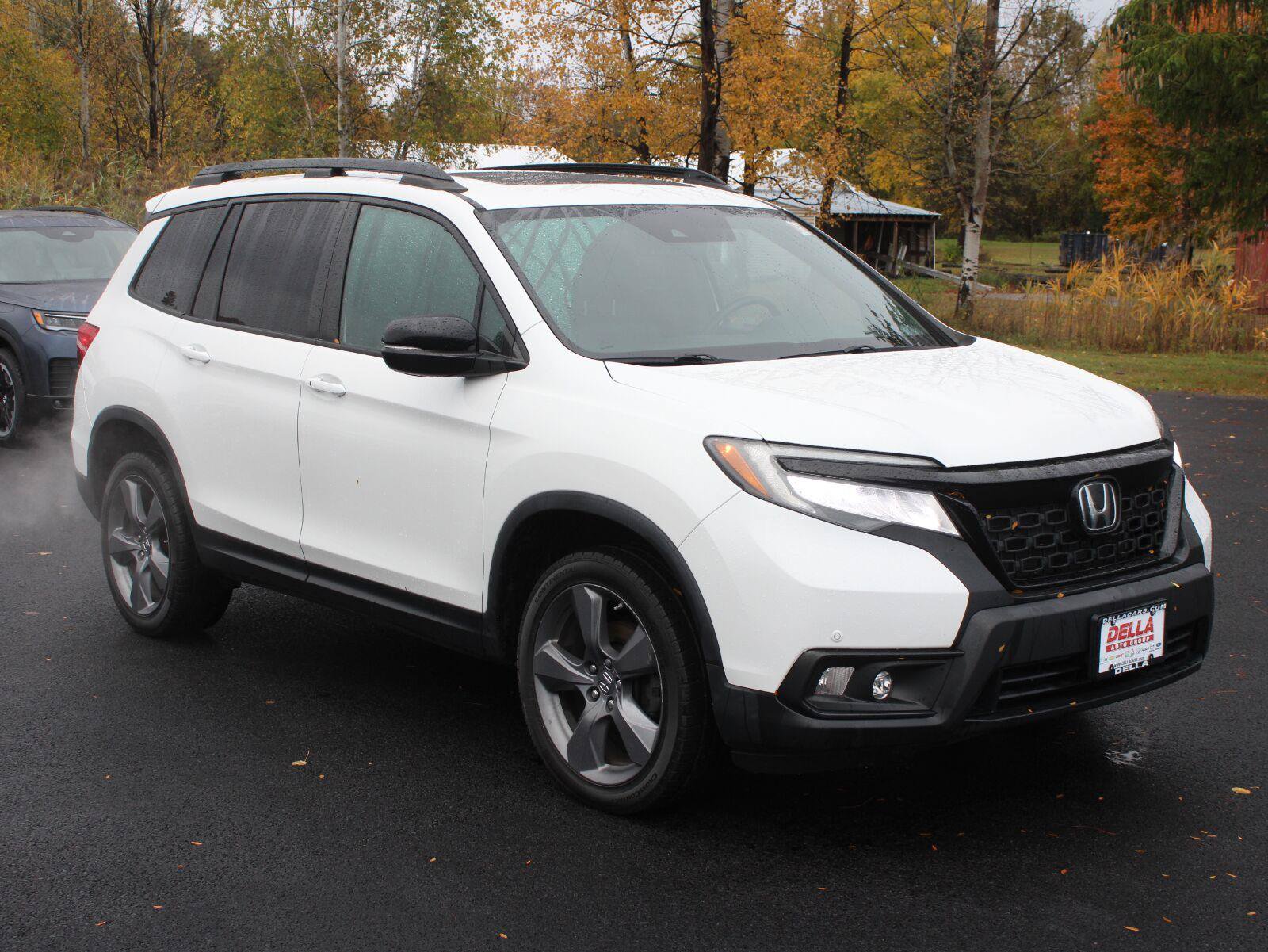 Certified 2019 Honda Passport Touring image 3