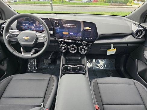 New 2026 Chevrolet Blazer EV LT image 20