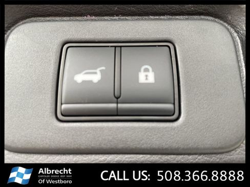 Used 2025 Nissan Rogue SV w/ Rock Creek Premium Package image 16