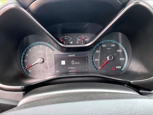 Used 2021 Chevrolet Colorado Z71 w/ Safety Package RWD image 21