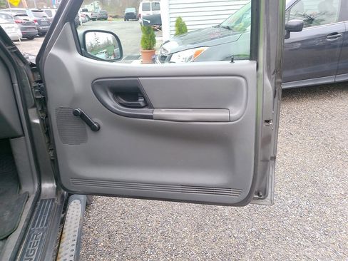 Used 2004 Ford Ranger FX4 image 27