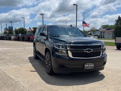 Used 2017 Chevrolet Tahoe LT AWD/4WD image 3