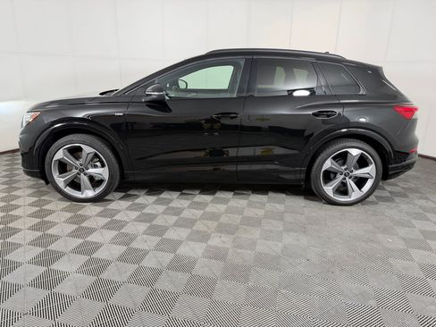 Used 2025 Audi Q4 e-tron Prestige w/ Black Optic Package AWD/4WD image 2