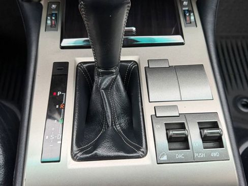 Used 2010 Lexus GX 460 image 42