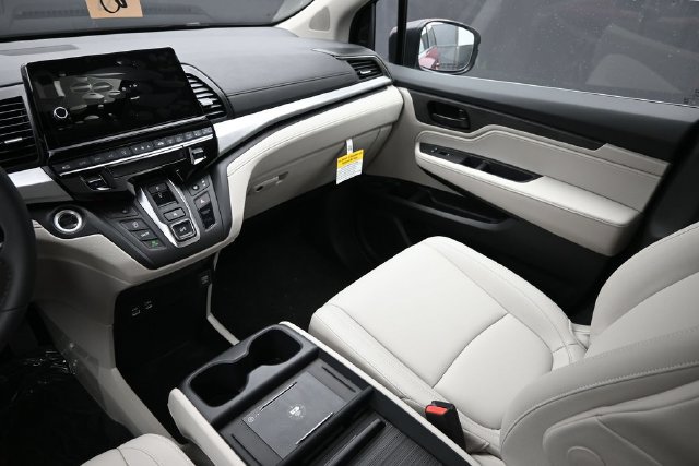New 2026 Honda Odyssey EX-L image 13